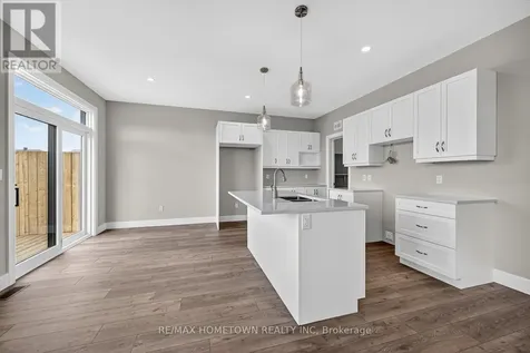 1013 Dobbie Street Brockville ON K6V 7N1