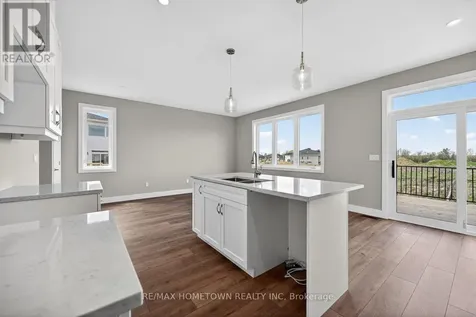 1013 Dobbie Street Brockville ON K6V 7N1