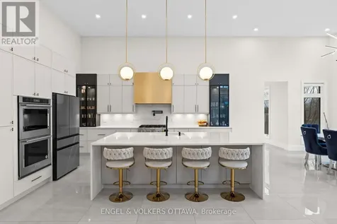 1600 Nightshade Place Ottawa ON K4P 0C7