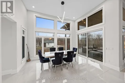 1600 Nightshade Place Ottawa ON K4P 0C7
