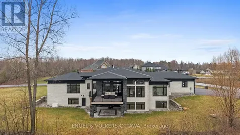 1600 Nightshade Place Ottawa ON K4P 0C7