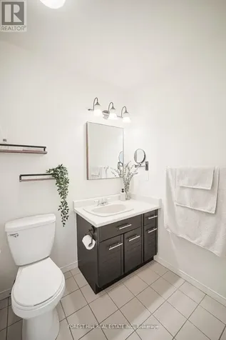 523 Beechwood Drive Waterloo ON N2T 2G7
