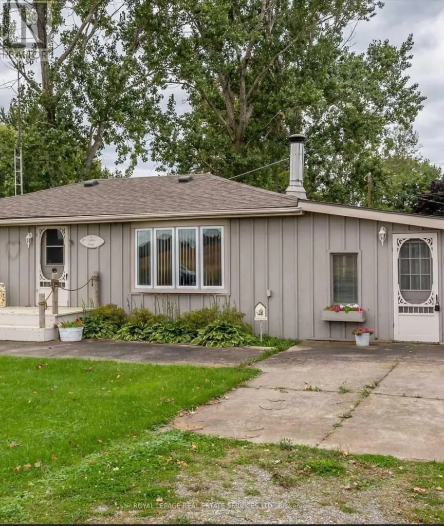 6 Upper Lake Haldimand ON N0A 1P0