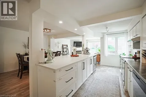 523 Beechwood Drive Waterloo ON N2T 2G7