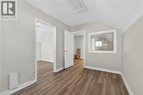 48 Carlisle Street St. Catharines ON L2R 4H4