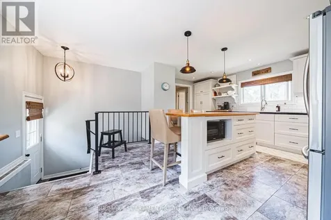 302 Fishers Glen Road Norfolk ON N0E 1W0
