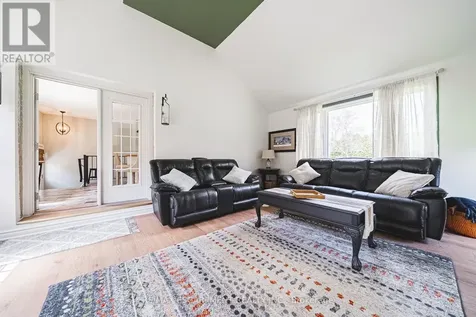 302 Fishers Glen Road Norfolk ON N0E 1W0