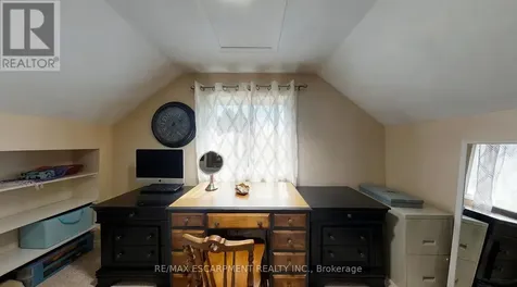 302 Fishers Glen Road Norfolk ON N0E 1W0
