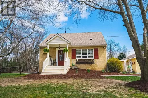 302 Fishers Glen Road Norfolk ON N0E 1W0