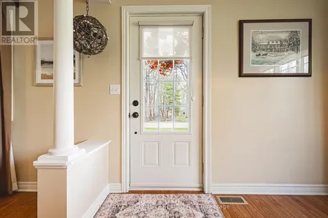 302 Fishers Glen Road Norfolk ON N0E 1W0