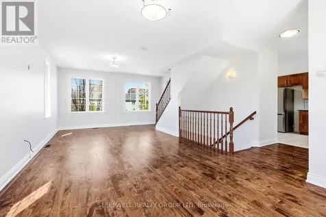 54 Christie Street Ottawa ON K1R 0A9