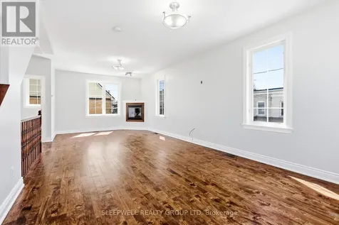 54 Christie Street Ottawa ON K1R 0A9