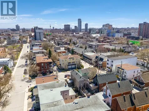 54 Christie Street Ottawa ON K1R 0A9