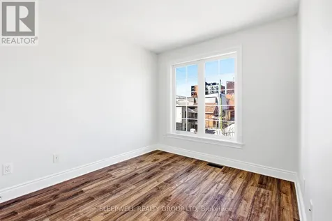 54 Christie Street Ottawa ON K1R 0A9