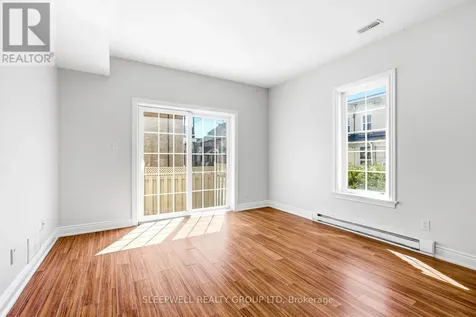 54 Christie Street Ottawa ON K1R 0A9