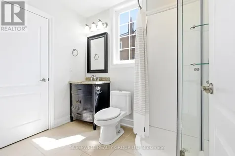 54 Christie Street Ottawa ON K1R 0A9