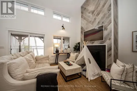 24 Rory Drive Selwyn ON K0L 2H0