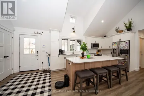24 Rory Drive Selwyn ON K0L 2H0