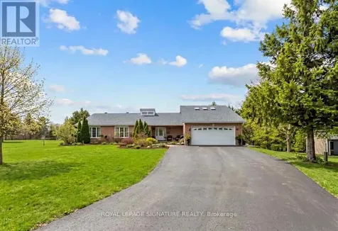 16 Hilltop Crescent East Garafraxa ON L9W 6B8