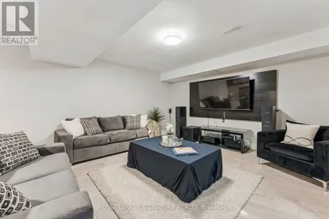 16 Hilltop Crescent East Garafraxa ON L9W 6B8