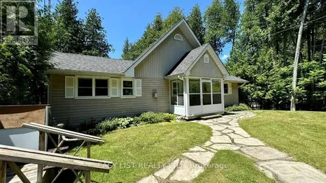 1990 White Lake Road Douro-dummer ON K0L 2H0