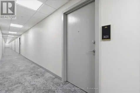 1100 Lackner Place Kitchener ON N2A 0M1