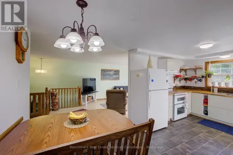 21 Southvale Road St. Marys ON N4X 1E9