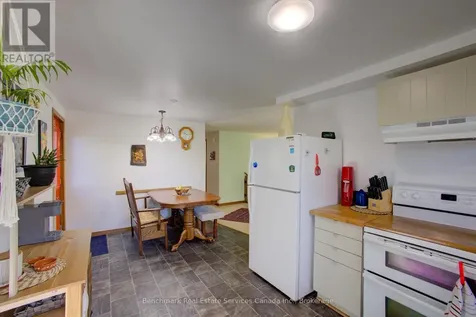 21 Southvale Road St. Marys ON N4X 1E9