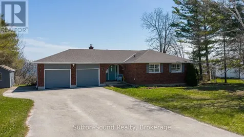 173 Lakeview Crescent Georgian Bluffs ON N4K 0G2