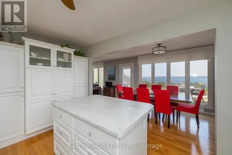173 Lakeview Crescent Georgian Bluffs ON N4K 0G2