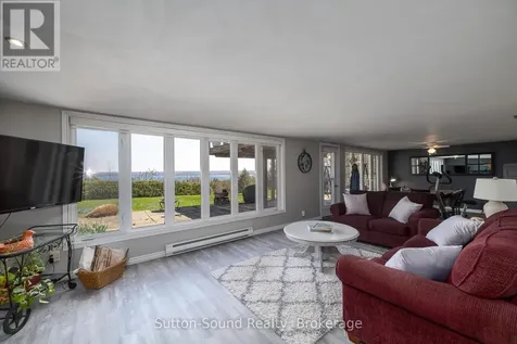 173 Lakeview Crescent Georgian Bluffs ON N4K 0G2