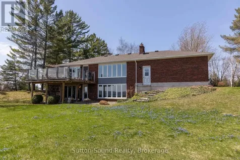 173 Lakeview Crescent Georgian Bluffs ON N4K 0G2