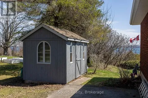 173 Lakeview Crescent Georgian Bluffs ON N4K 0G2