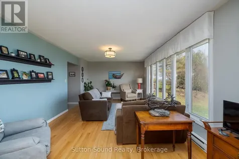 173 Lakeview Crescent Georgian Bluffs ON N4K 0G2