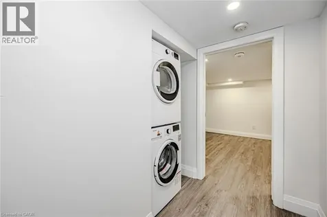 74 Cathcart Street Hamilton ON L8R 1M5
