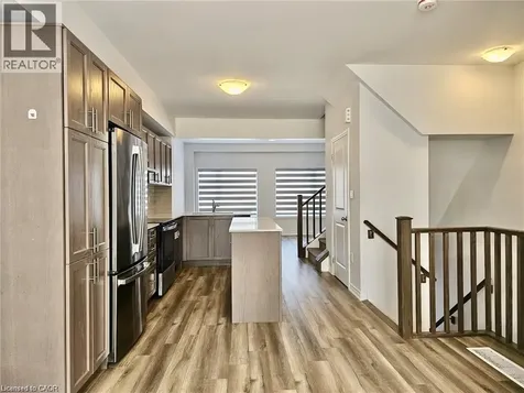 290 Equestrian Way Cambridge ON N3E 0E7