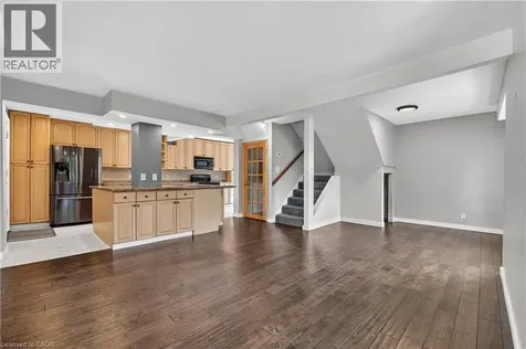 1367 St Marys Crescent Burlington ON L7P 1S1