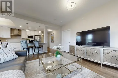460 William Graham Drive Aurora ON L4G 1X9