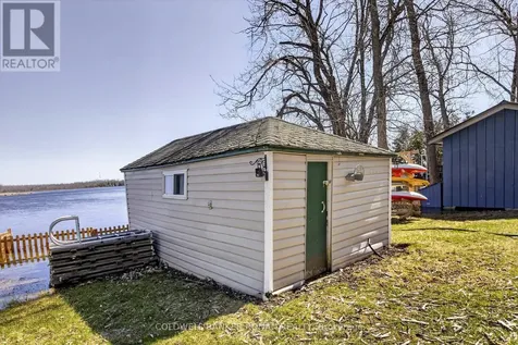 1853 Youngs Point Road Selwyn ON K0L 2H0