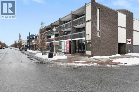 995 Elsmere Windsor ON N9A 2A8