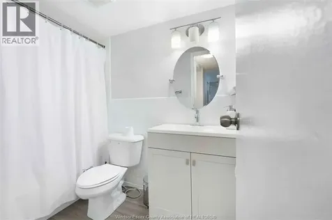 995 Elsmere Windsor ON N9A 2A8