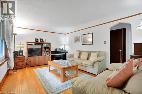 22 Graber Place Kitchener ON N2A 1G8