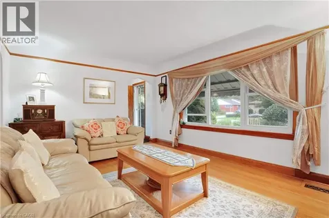 22 Graber Place Kitchener ON N2A 1G8