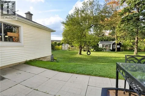 22 Graber Place Kitchener ON N2A 1G8
