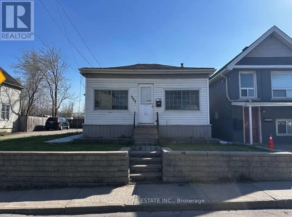 266 Beach Road Hamilton (industrial Sector) ON L8L 4B2