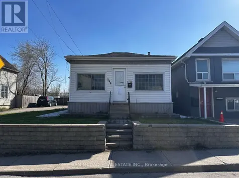 266 Beach Road Hamilton (industrial Sector) ON L8L 4B2
