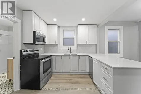 266 Beach Road Hamilton (industrial Sector) ON L8L 4B2