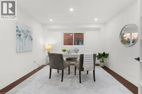 1093 Senlac Court Mississauga ON L5V 1B8