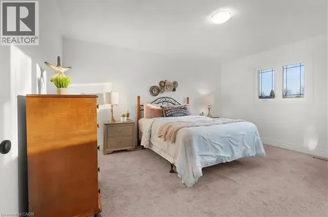 1093 Senlac Court Mississauga ON L5V 1B8