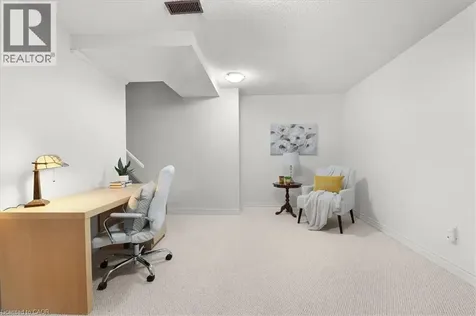 1093 Senlac Court Mississauga ON L5V 1B8